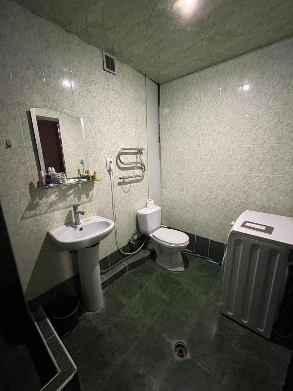 Good House Apartment Yerevan Bagian luar foto